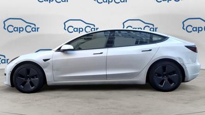 Tesla Model 3 325 Range plus Standard