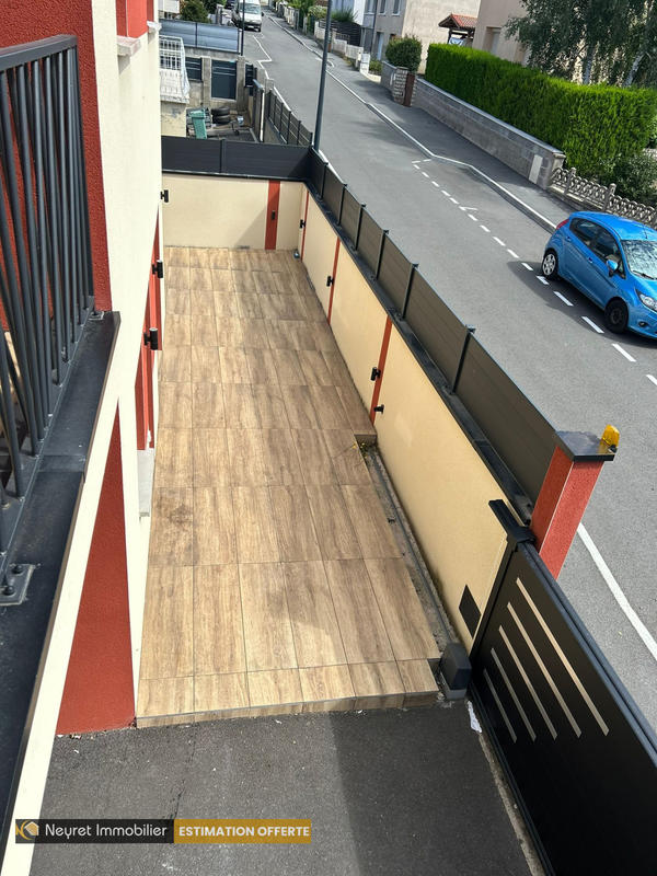 Maison - 122 m² - 5 pièces