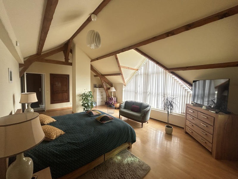 Maison - 190 m² - 6 pièces