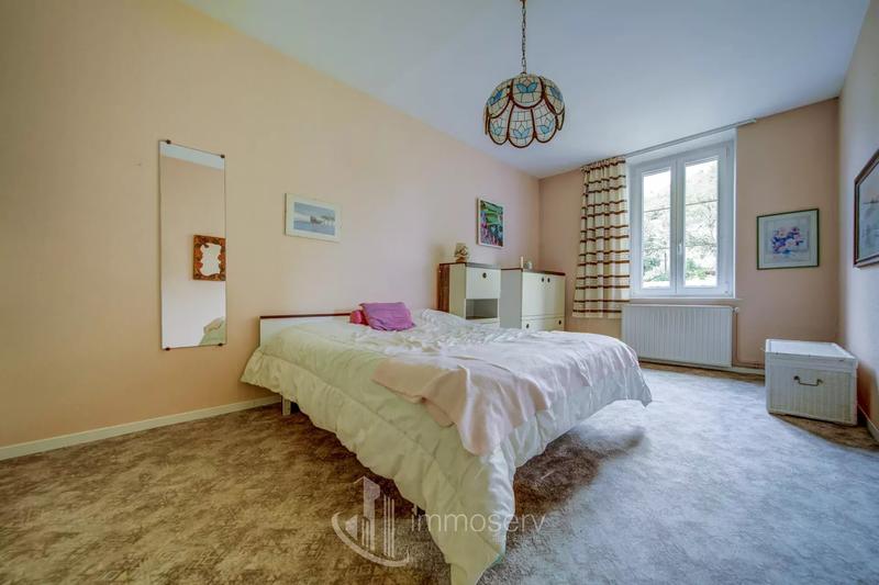 Appartement - 103 m² - 5 pièces