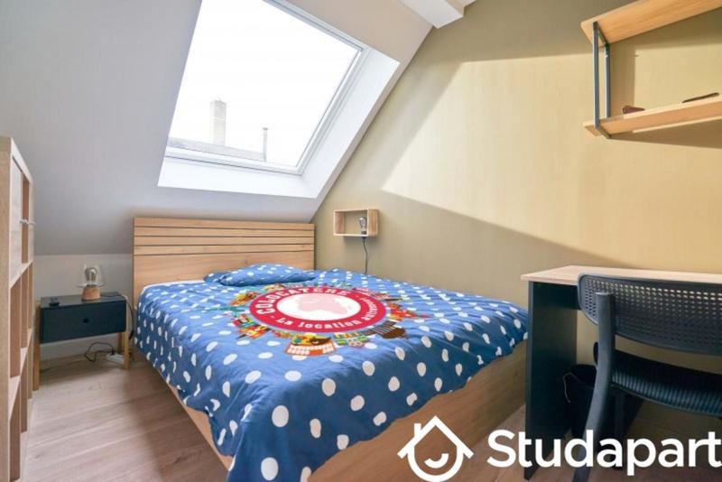 Chambre - 13 m² - 1 pièce