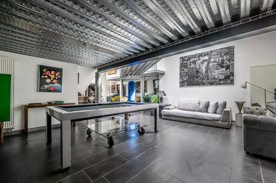 Appartement - 200 m² - 6 pièces