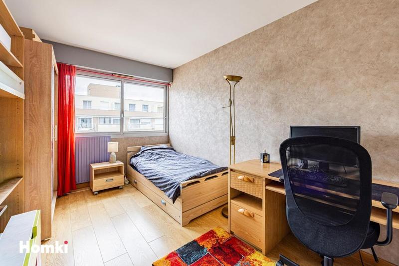 Appartement - 84 m² - 4 pièces