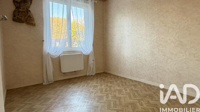 Maison - 90 m² - 5 pièces