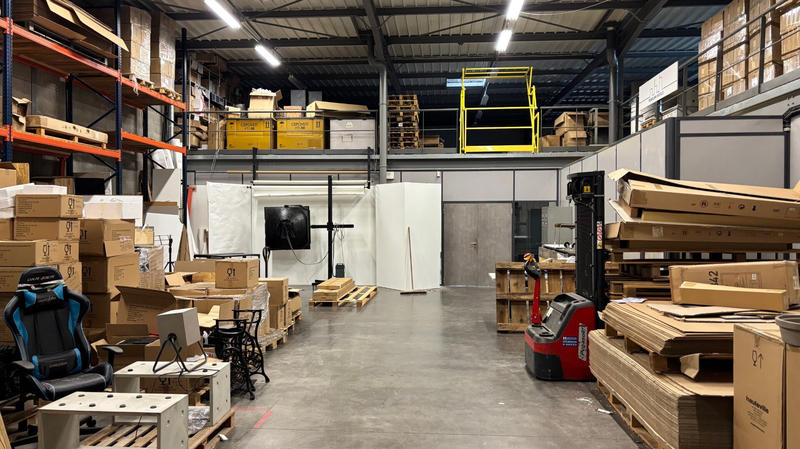 Local commercial - 859 m²