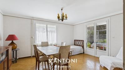 Maison - 145 m² - 6 pièces