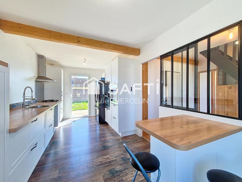 Maison - 98 m² - 3 pièces