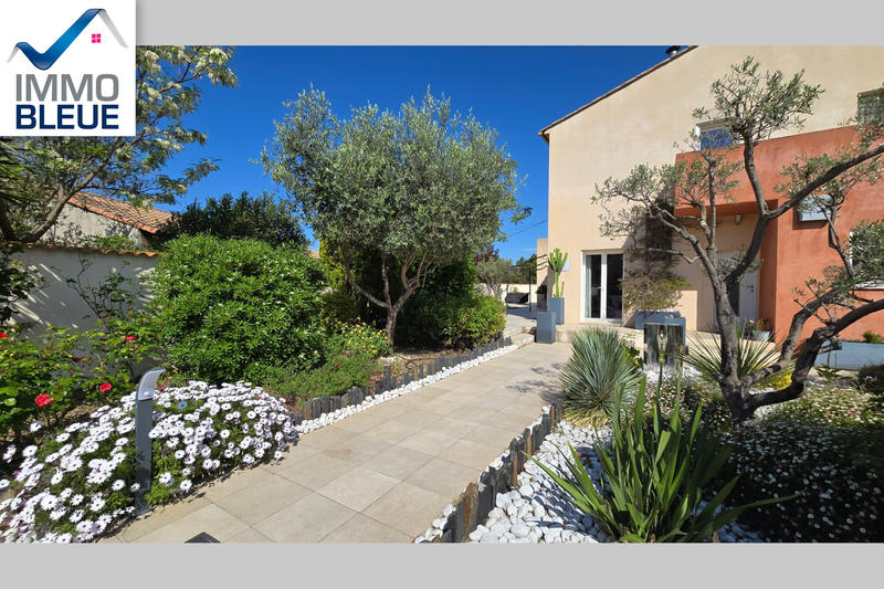 Maison - 270 m² - 7 pièces