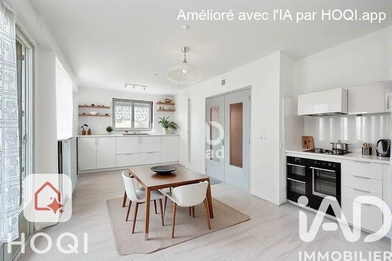 Maison - 104 m² - 5 pièces