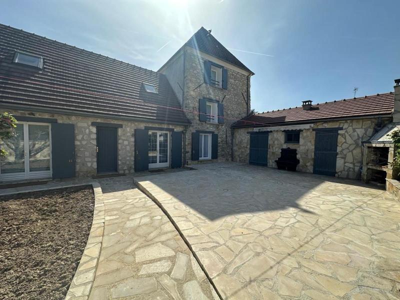 Maison - 186 m² - 6 pièces