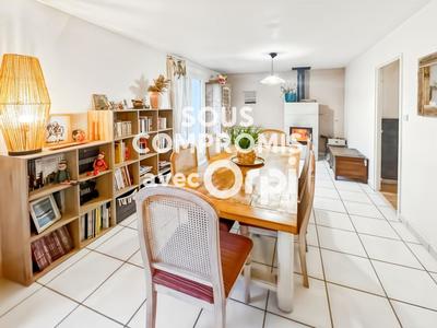 Maison - 107 m² - 4 pièces
