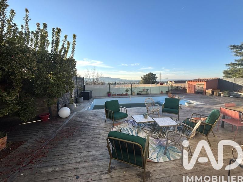 Maison - 120 m² - 5 pièces