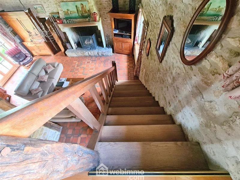 Maison - 192 m² - 7 pièces