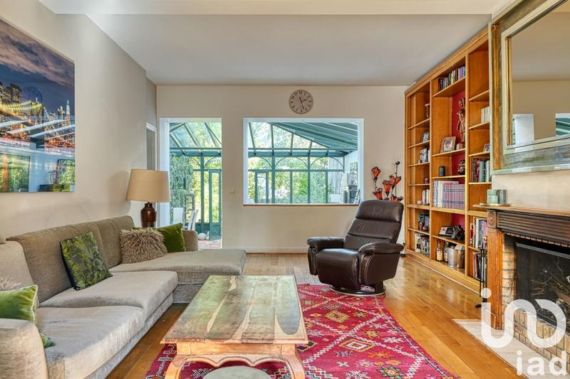 Maison de ville - 204 m² - 7 pièces