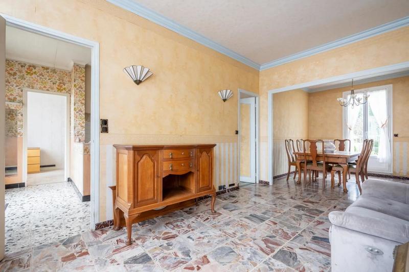 Maison - 128 m² - 7 pièces