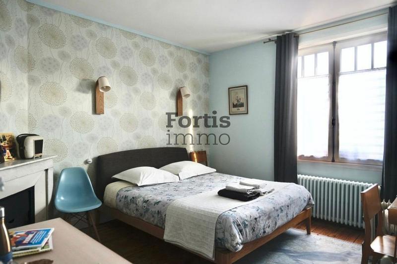 Château - 150 m² - 5 pièces