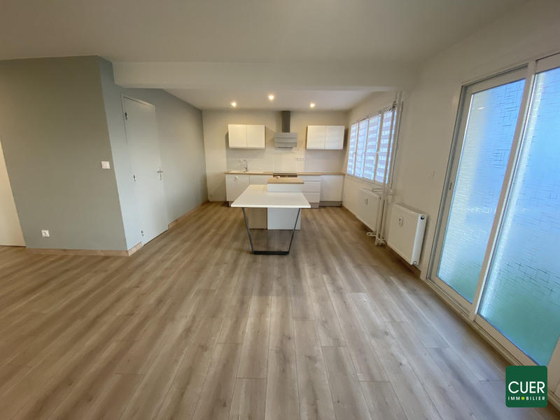 Appartement - 89 m² - 4 pièces