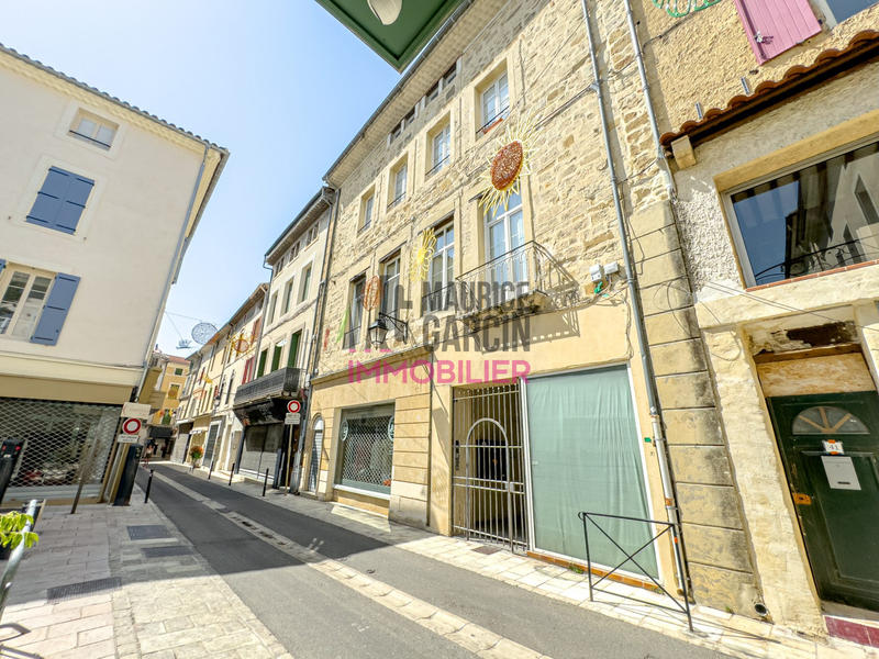 Appartement - 192 m² - 6 pièces