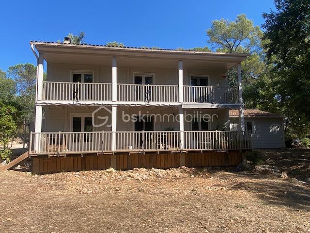 Maison - 160 m² - 6 pièces