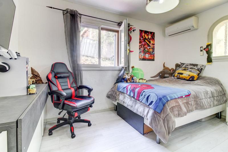 Maison - 193 m² - 7 pièces