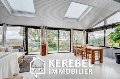 Maison traditionnelle - 125 m² - 6 pièces