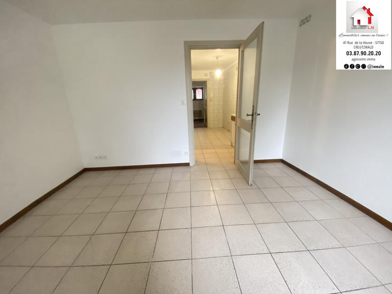 Local commercial - 32 m² - 1 pièce