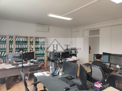 Bureau - 179 m²
