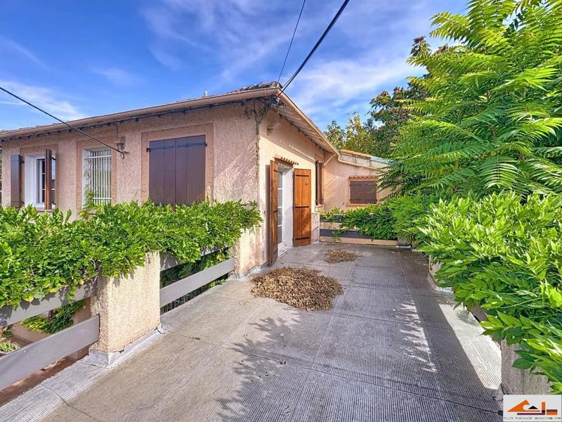 Immeuble - 206 m² - 8 pièces