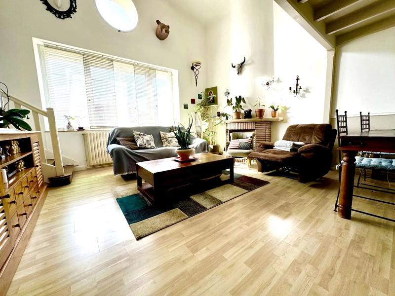 Appartement - 92 m² - 4 pièces