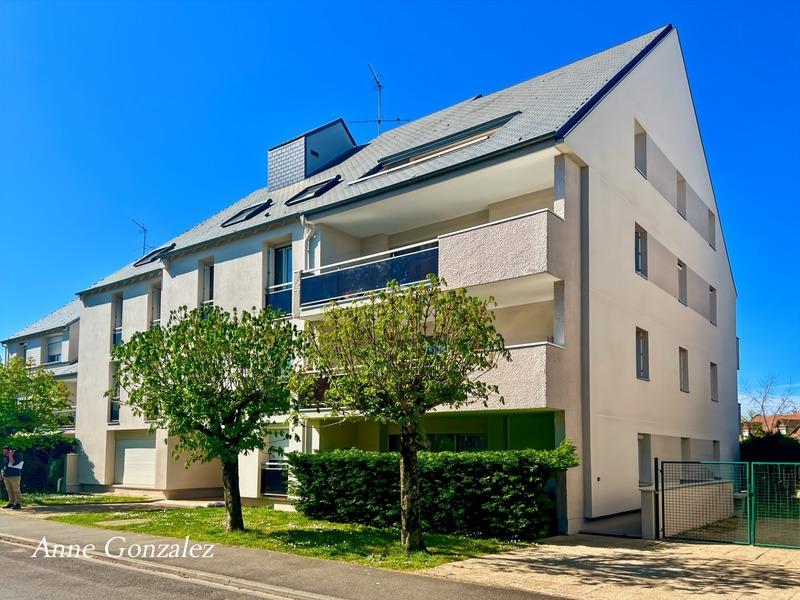 Appartement - 107 m² - 6 pièces