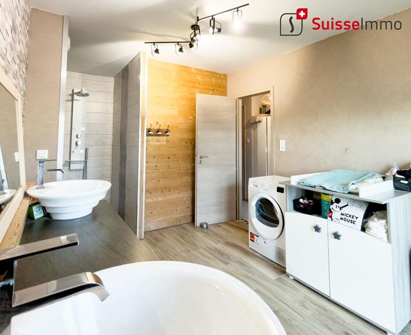 Maison - 97 m² - 5 pièces