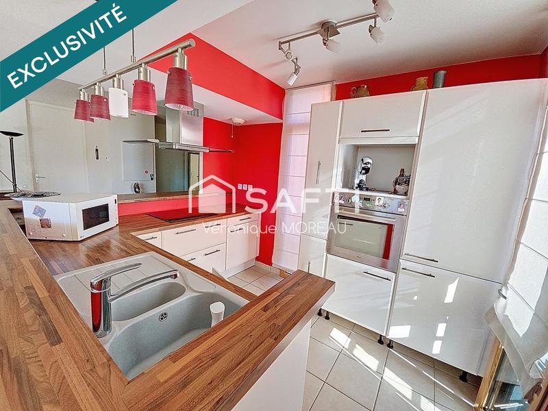 Appartement - 93 m² - 4 pièces