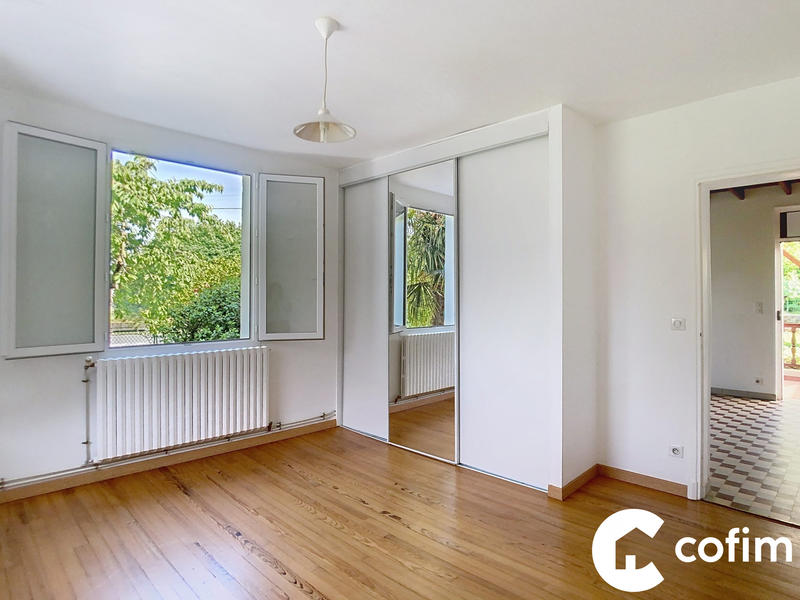 Maison traditionnelle - 114 m² - 6 pièces