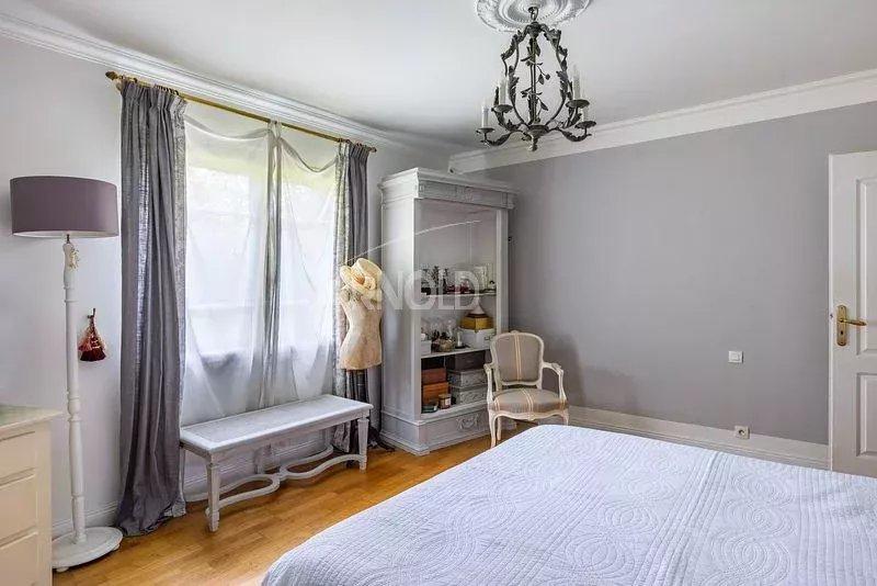 Maison - 165 m² - 6 pièces