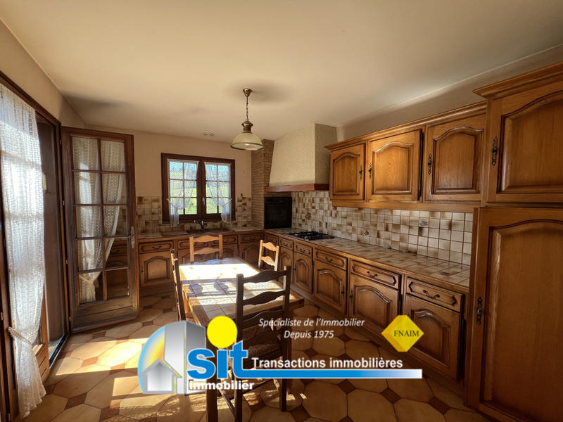 Maison - 95 m² - 5 pièces