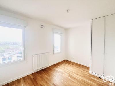 Appartement - 92 m² - 4 pièces