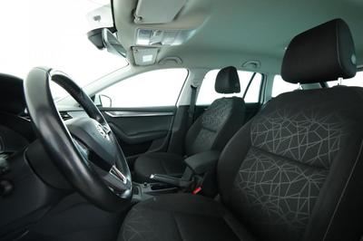 Skoda Octavia Combi 1.6 Tdi Scr Clever Dsg7 116 ch