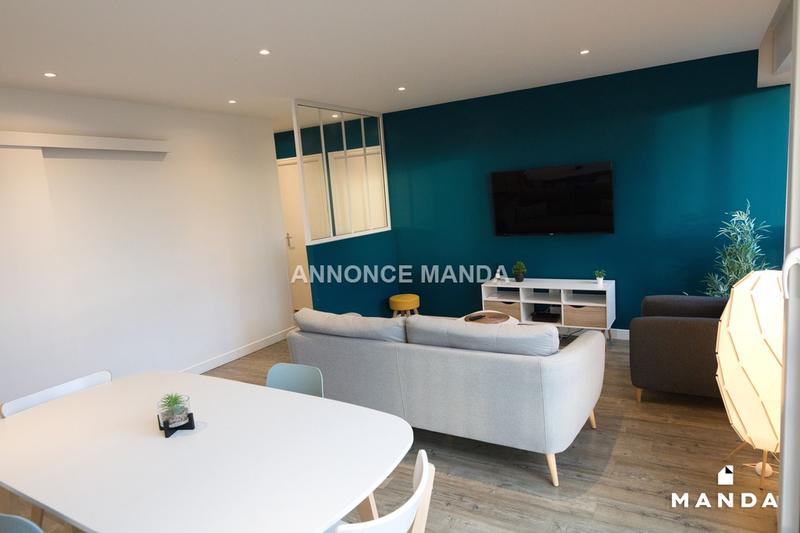 Chambre - 11 m² - 5 pièces