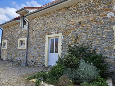 Maison - 342 m² - 8 pièces