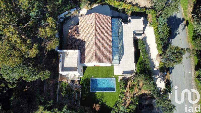 Maison - 170 m² - 7 pièces