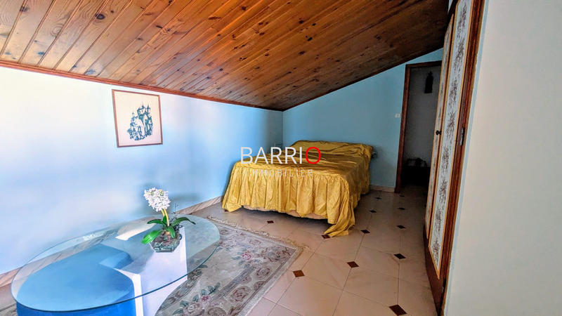 Maison traditionnelle - 153 m² - 5 pièces