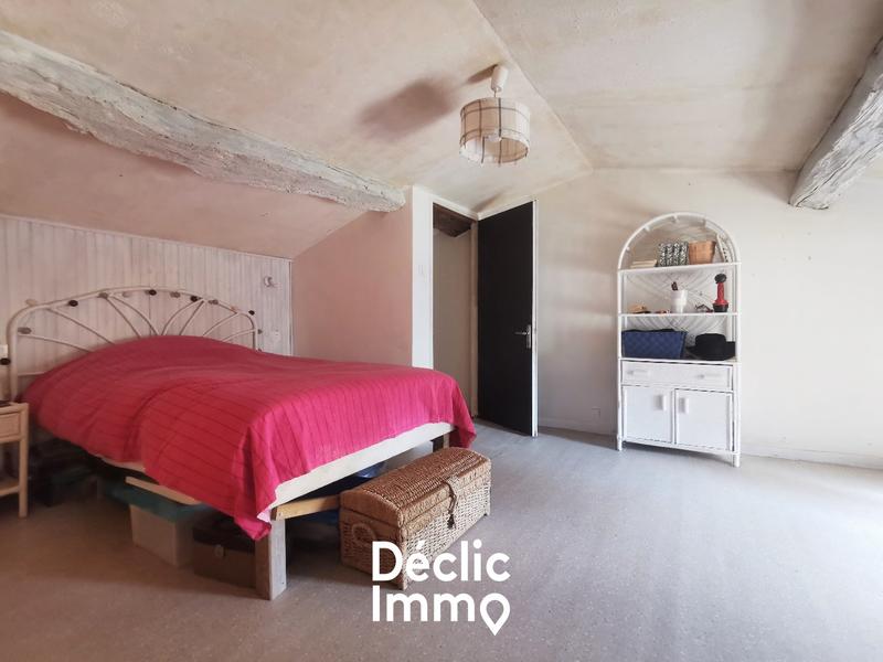 Maison en pierre - 111 m² - 5 pièces