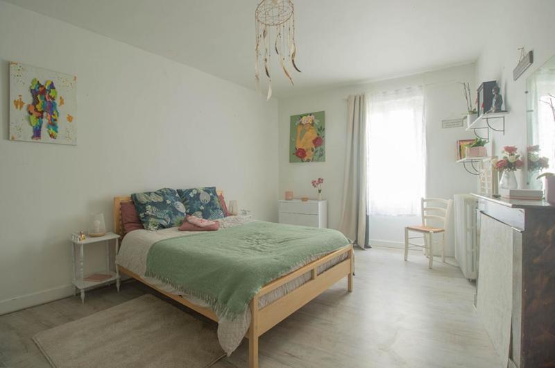 Maison - 90 m² - 6 pièces