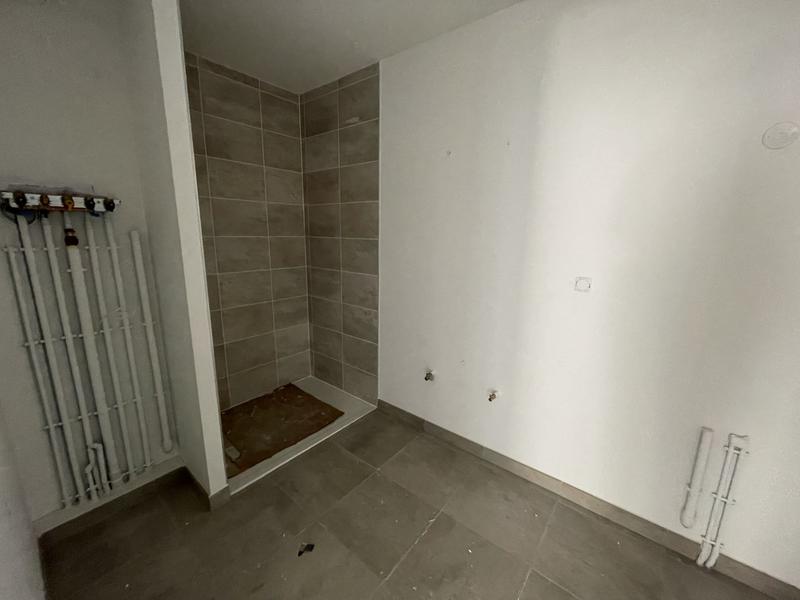 Appartement - 94 m² - 4 pièces