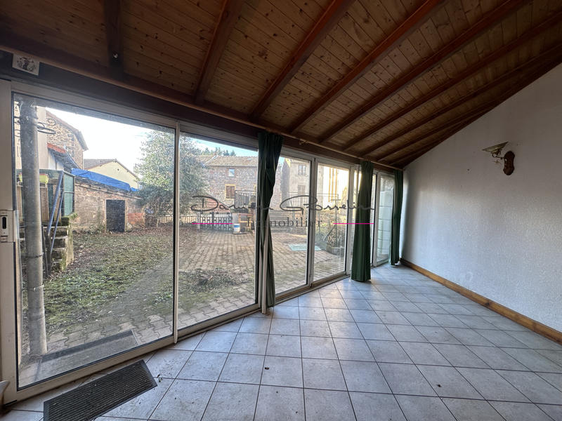 Maison - 153 m² - 7 pièces