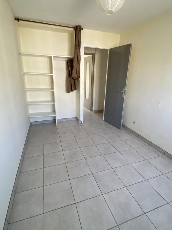 Appartement - 64 m² - 4 pièces