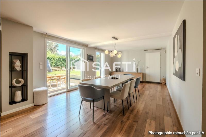 Maison - 158 m² - 5 pièces