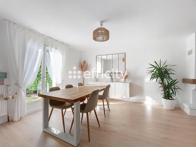 Pavillon - 75 m² - 4 pièces