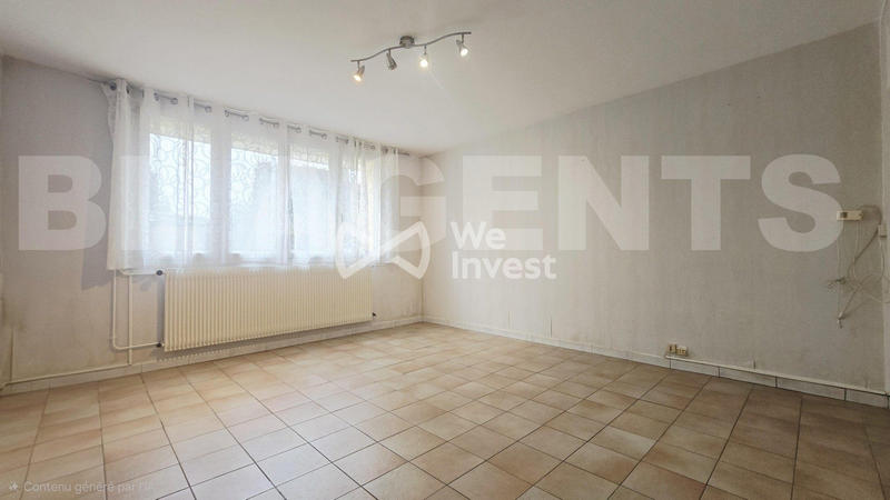 Maison - 80 m² - 4 pièces