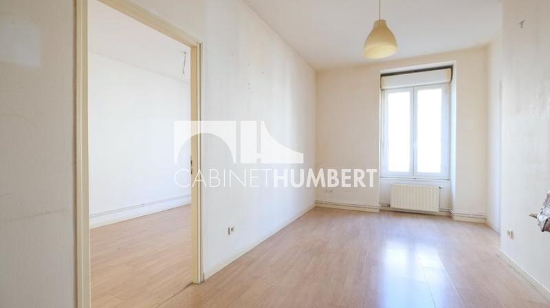 Immeuble - 560 m² - 26 pièces